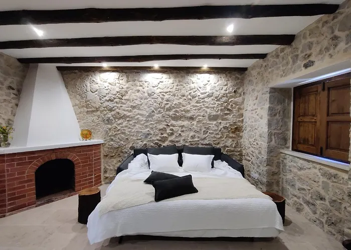 Casa Do Cruzeiro Feriehus Ourém