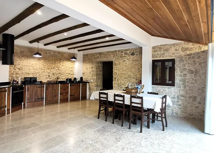 Casa Do Cruzeiro 펜션 오우렘